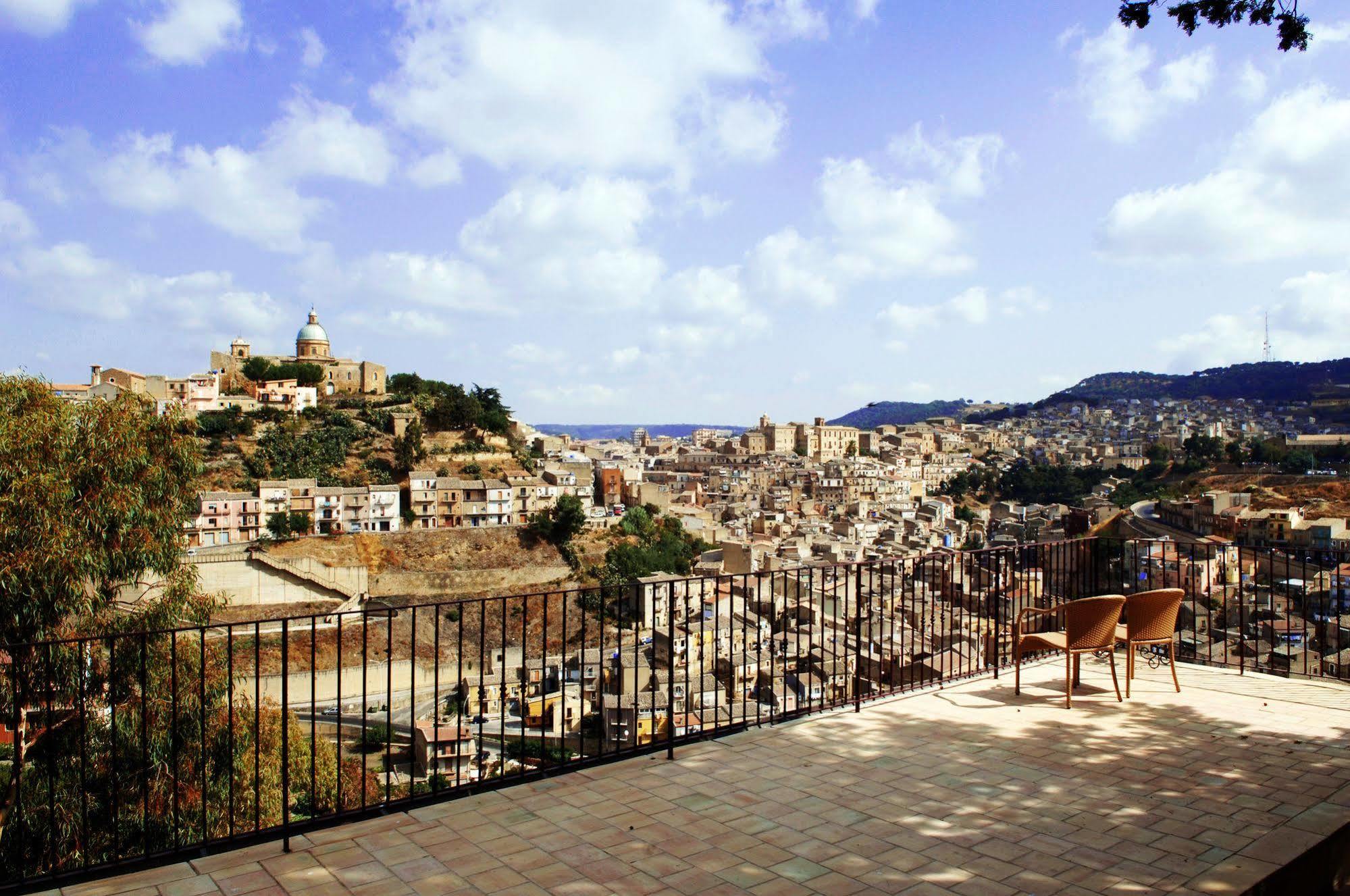 La Casa Sulla Collina D'Oro Bed & Breakfast Piazza Armerina Dış mekan fotoğraf